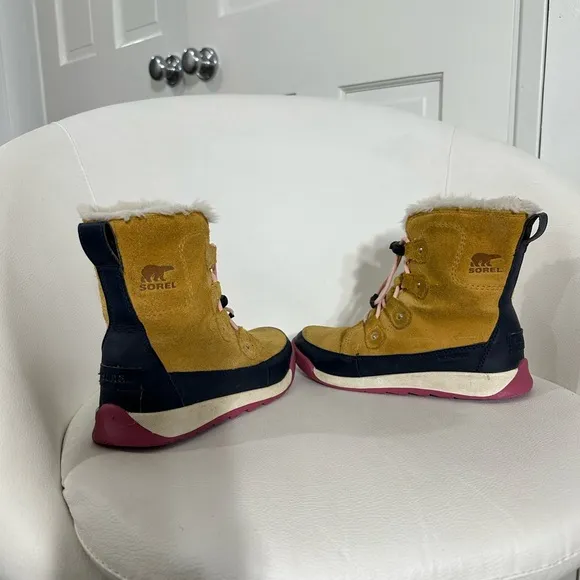 Sorel Tan and Pink Boots with Faux Fur Lining