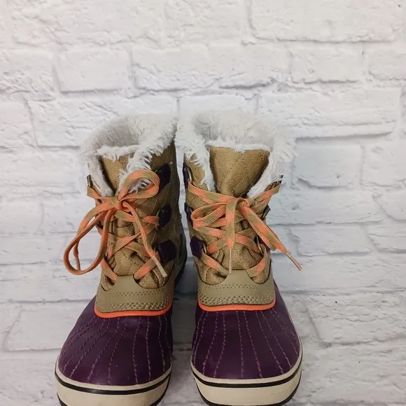 Sorel Tivoli waterproof winter boots