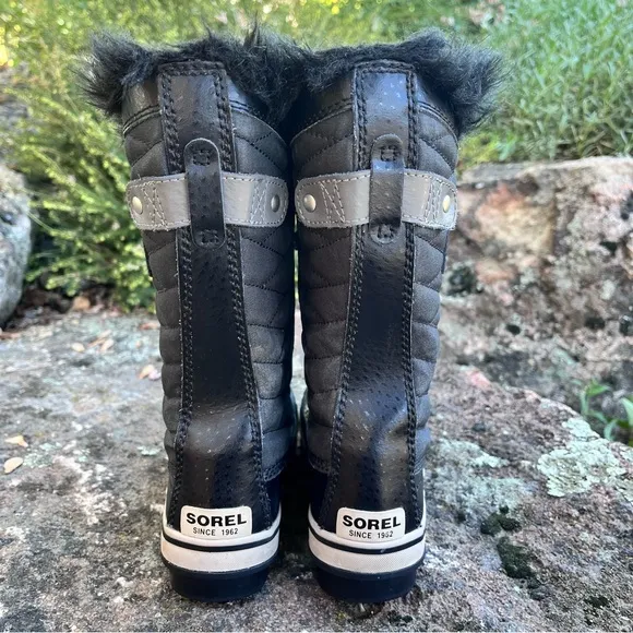 SOREL Tofino II Faux Fur Waterproof Winter Snow Boots Black Sz 1 Youth