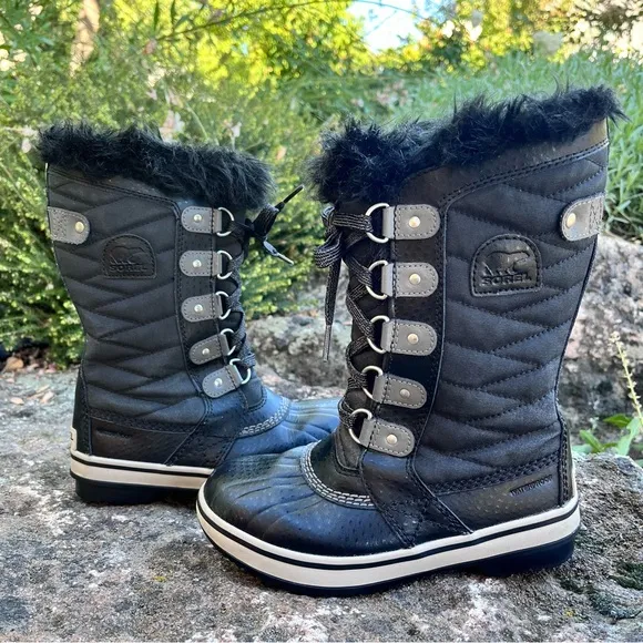SOREL Tofino II Faux Fur Waterproof Winter Snow Boots Black Sz 1 Youth