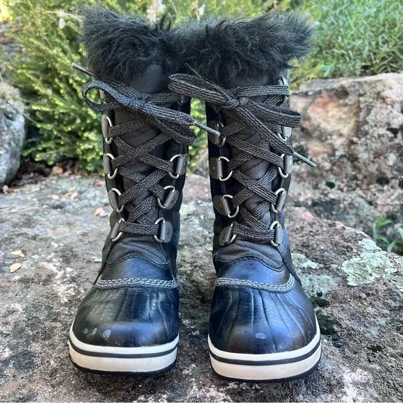 SOREL Tofino II Faux Fur Waterproof Winter Snow Boots Black Sz 1 Youth