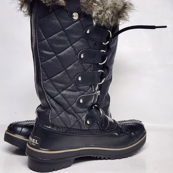 Sorel TOFINO II  Waterproof Lace up Quilted Winter Boots size 5