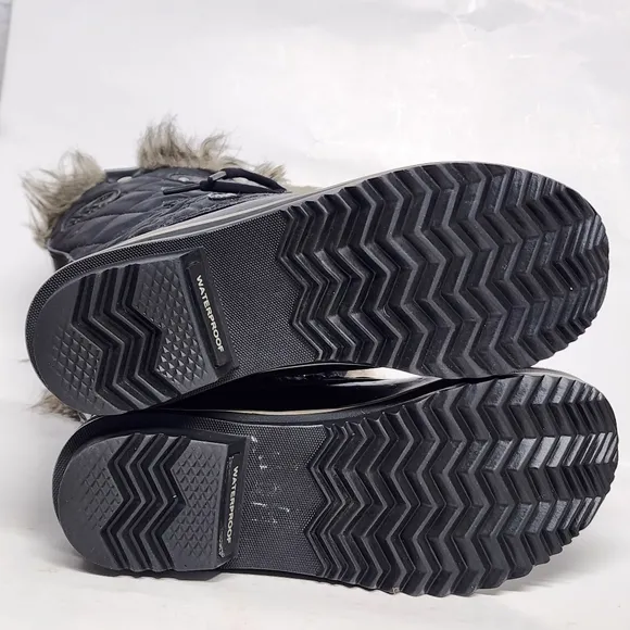 Sorel TOFINO II  Waterproof Lace up Quilted Winter Boots size 5
