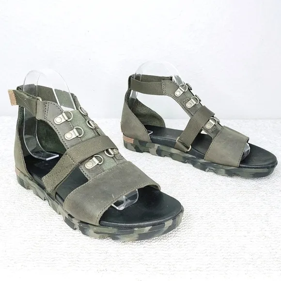 SOREL Torpeda Carly Camo Gladiator Sandals US 8