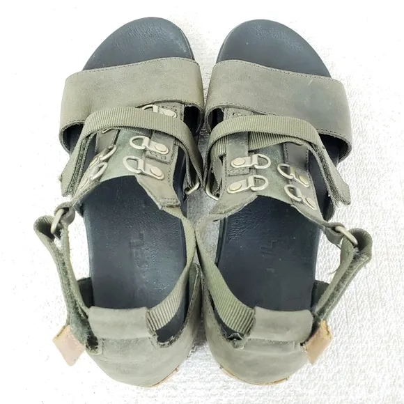 SOREL Torpeda Carly Camo Gladiator Sandals US 8