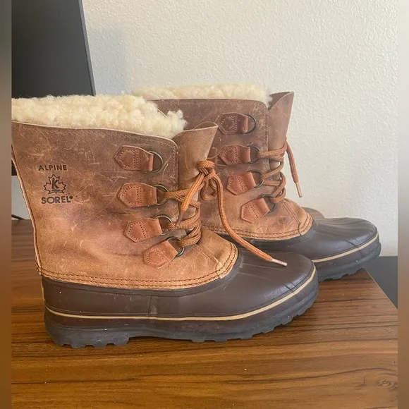 Sorel VTG Alpine Boots Men’s Sz 11 Brown Leather Fleece Lined Winter Worn ONCE!