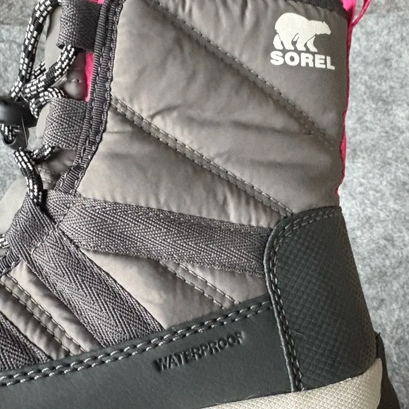 Sorel Witney II Gray and Pink Winter Boots Size 2 NWOT