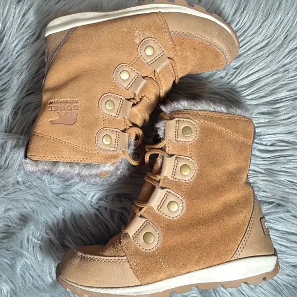 SOREL YOUTH WHITNEY SUEDE ELK / NATURAL WATERPROOF BOOTS Size 1