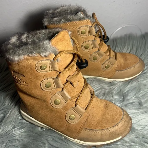 SOREL YOUTH WHITNEY SUEDE ELK / NATURAL WATERPROOF BOOTS Size 1