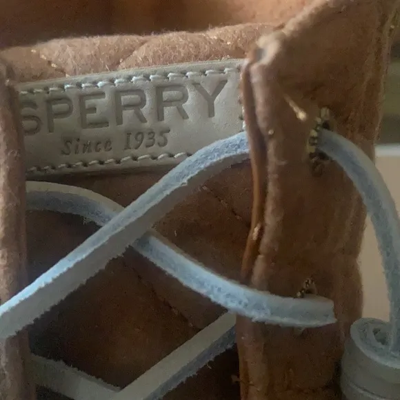 Sperry Cashew color saltwater boots