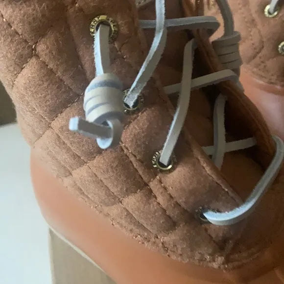 Sperry Cashew color saltwater boots