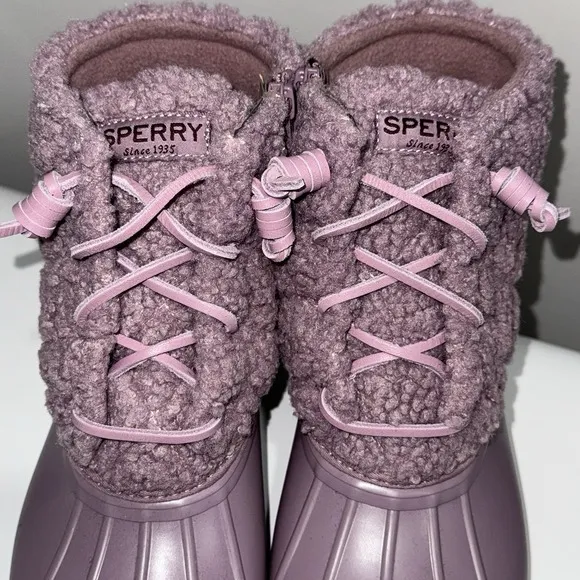 SPERRY Quilted Saltwater Sherpa Duck Boot Wool Waterproof Snow Sz 7.5 Lavender