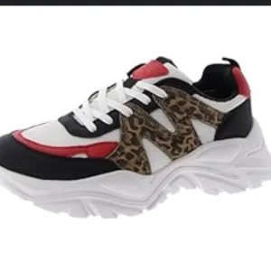 Steve Madden 9 Womens Accurate Mixed Media Knit Casual and Fashion Sneakers