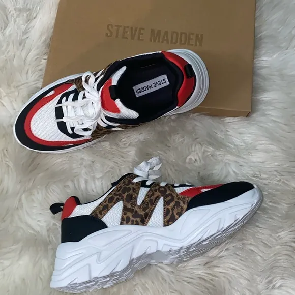 Steve Madden 9 Womens Accurate Mixed Media Knit Casual and Fashion Sneakers