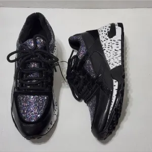 STEVE Madden Barra-G Round-Toe Lace Up Platform Fashion Sneakers Black/Glitter