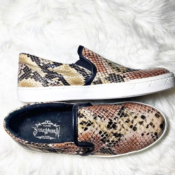 STEVE MADDEN Gunman Hand Made Faux Snakeskin Slip On Loafers, Size 9D