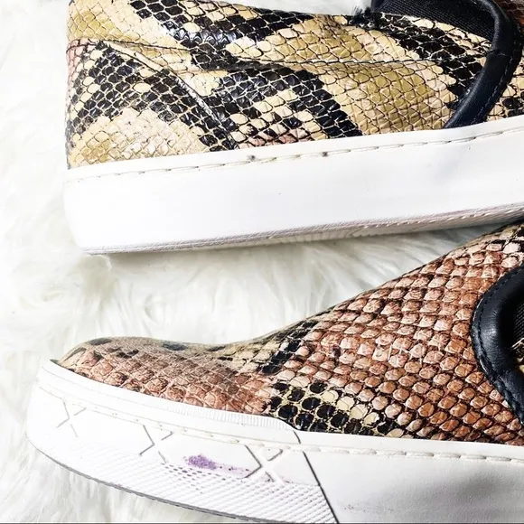 STEVE MADDEN Gunman Hand Made Faux Snakeskin Slip On Loafers, Size 9D