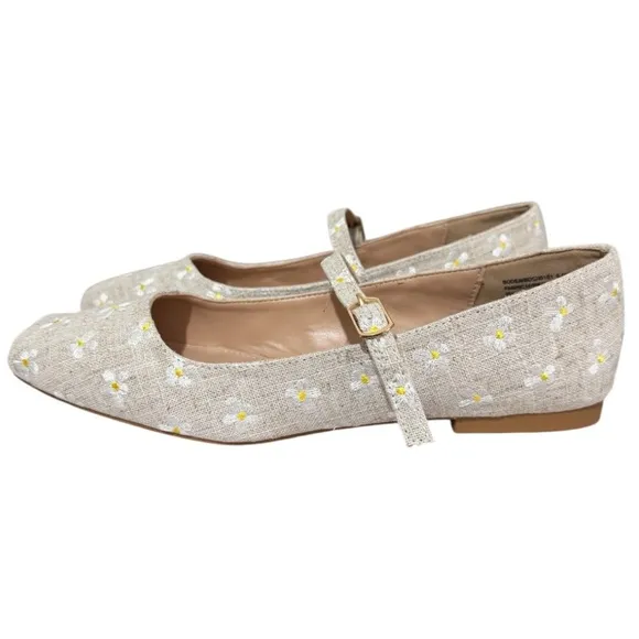 Steve Madden Linen Embroidered DaisyBallet Flat Mary Janes Women's 9.5