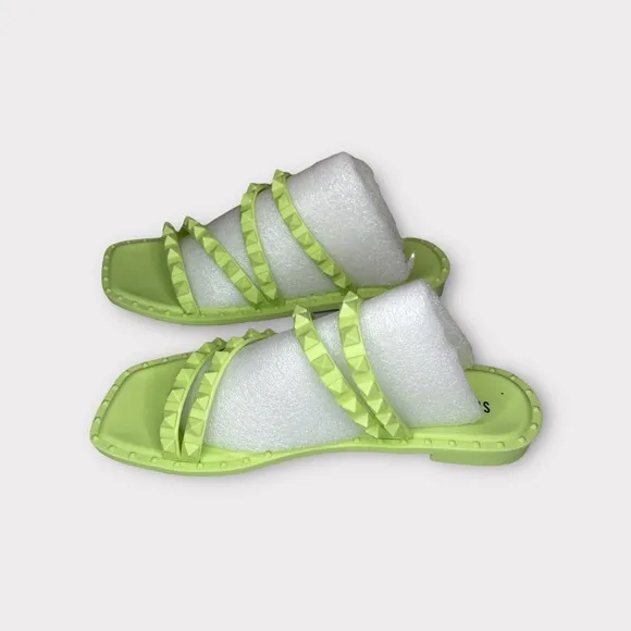 Steve Madden Skyler-J Lime Pyramid Studded Slides