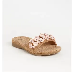 STUART WEITZMAN Hyacinth Slides