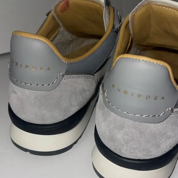 Stylish RubiRosa Joan  Gray and Cream Men's Sneakers size 42 M 8.5