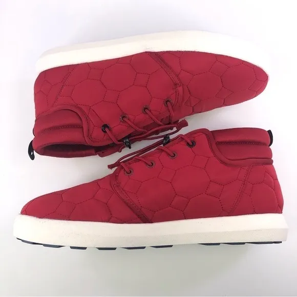 Sun Stone Fin Quilted Lace-Up Puffer Mens Boots, Size 10M