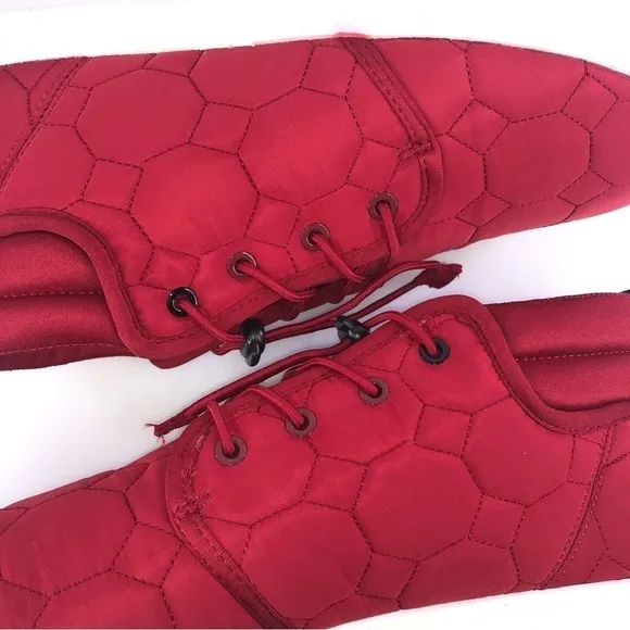 Sun Stone Fin Quilted Lace-Up Puffer Mens Boots, Size 9M