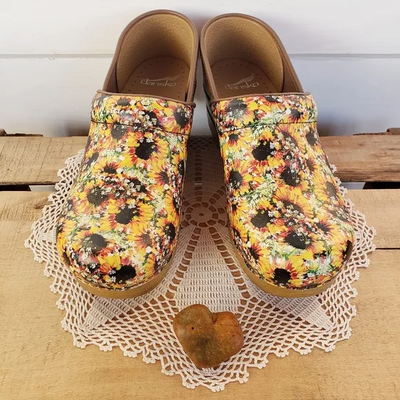 Sunflower Dansko Pro Honey Clogs Handpainted Floral Motif Boho Cottage 7.5-8