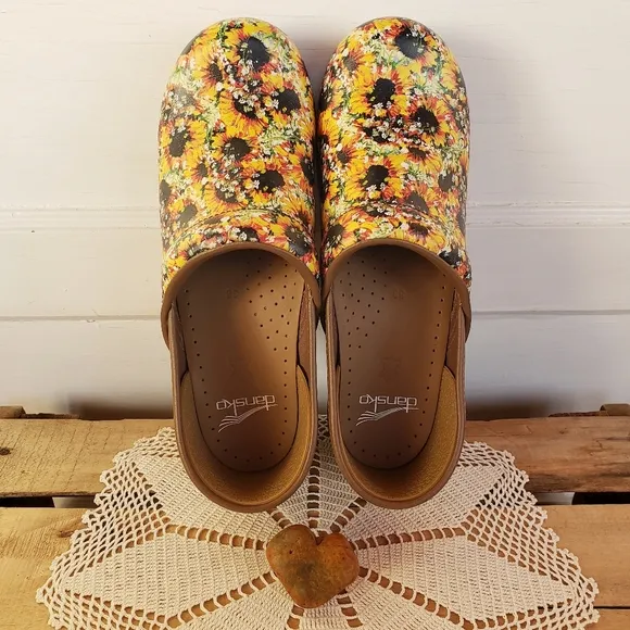 Sunflower Dansko Pro Honey Clogs Handpainted Floral Motif Boho Cottage 7.5-8