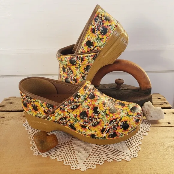 Sunflower Dansko Pro Honey Clogs Handpainted Floral Motif Boho Cottage 7.5-8
