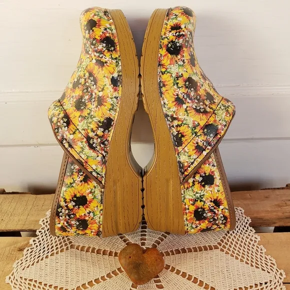 Sunflower Dansko Pro Honey Clogs Handpainted Floral Motif Boho Cottage 7.5-8