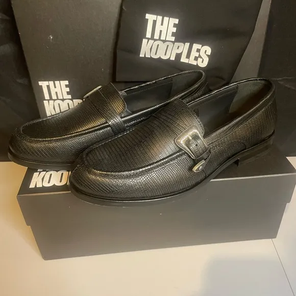 THE KOOPLES Men’s BLACK LEATHER LOAFERS WITH WESTERN BUCKLE, size 42/US 9/BNIB