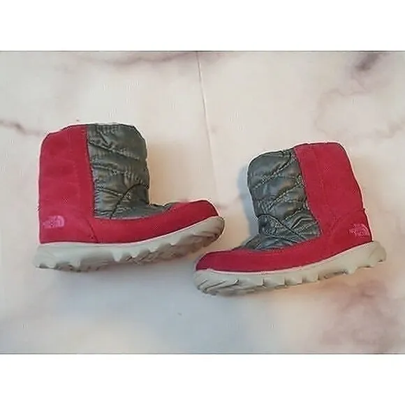 The North Face girls Toddler Size 6 Pink/Gray Quilted Suede Winter Boots