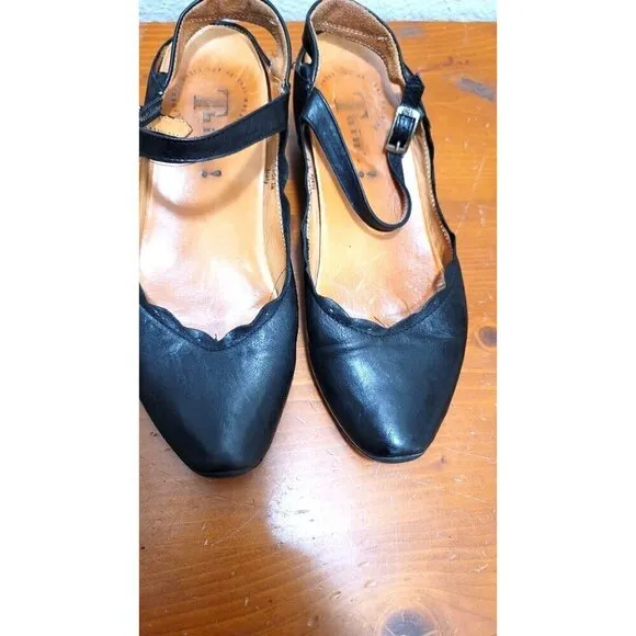 Think Women's Black Leather T-Strap Flats By Think! Size 38 EU