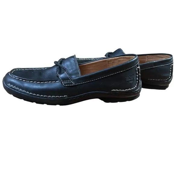 Timberland Black Leather Loafers with Decorative Strap and Rounded Toe