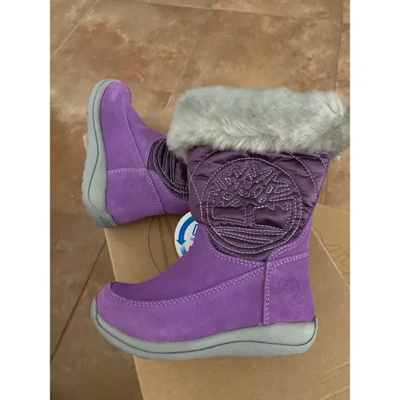Timberland Hollyberry Pull on Purple Suede Boots  Size 7 Toddler