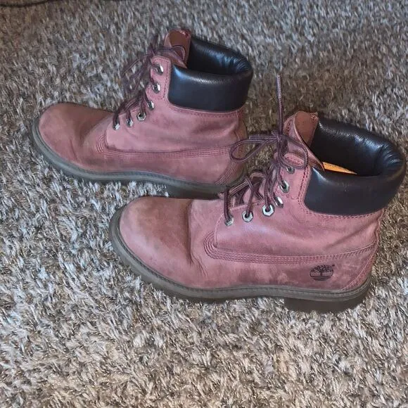 Timberland maroon weather boots, size 8.