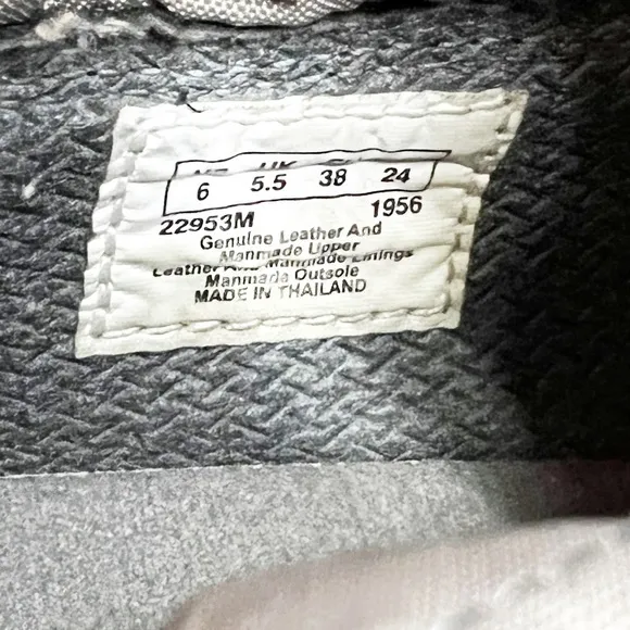 Timberland Roll Top Quilted‎ Gray Boot Size 6