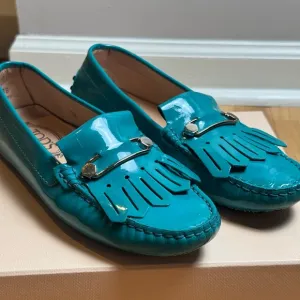 TOD'S Heaven Fringe Patent Leather Loafers Size 38