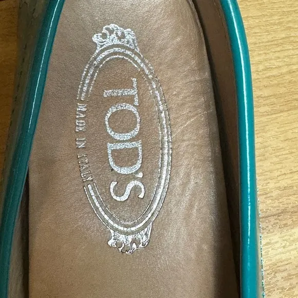 TOD'S Heaven Fringe Patent Leather Loafers Size 38