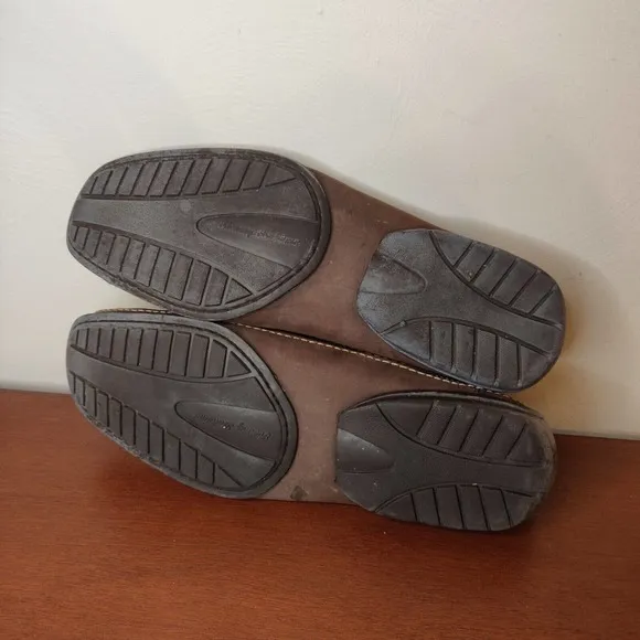 Tommy Bahama Men's Shoes Loafers Brown Leather Size 10.5 Slip-on.