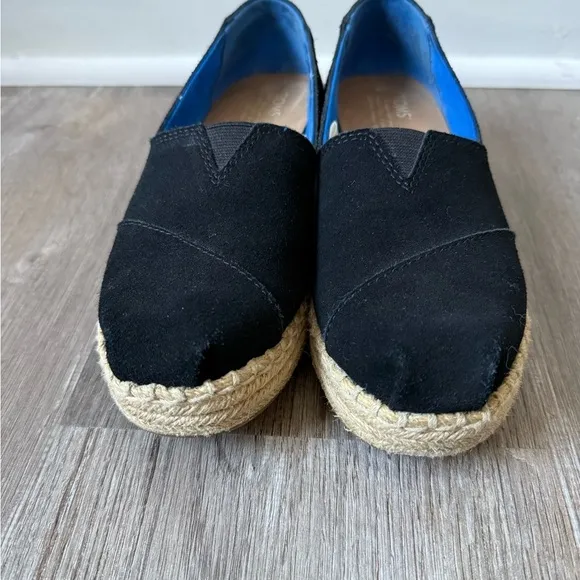 TOMS Espadrilles Slip On Shoes Rope Shoes Flats Wedges Black Tan Size 5 Comfy