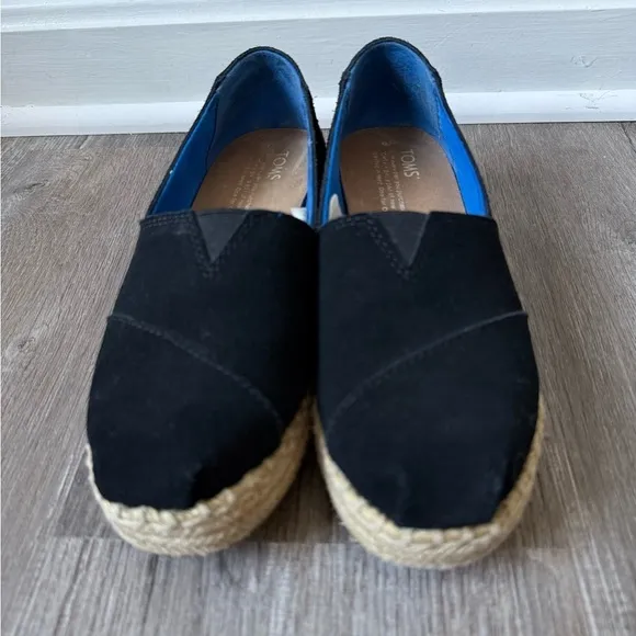 TOMS Espadrilles Slip On Shoes Rope Shoes Flats Wedges Black Tan Size 5 Comfy