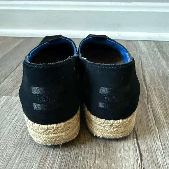TOMS Espadrilles Slip On Shoes Rope Shoes Flats Wedges Black Tan Size 5 Comfy