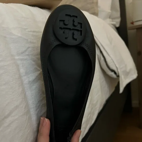 Tory Burch | Black Minnie Travel Flats