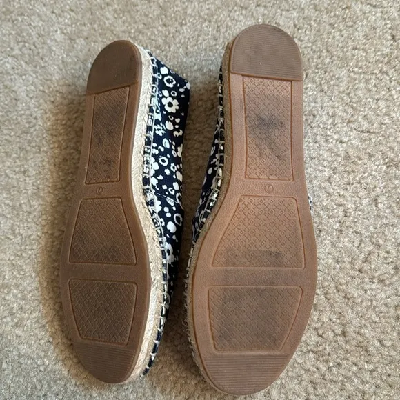TORY BURCH - LIKE NEW Floral Espadrilles - Size 7