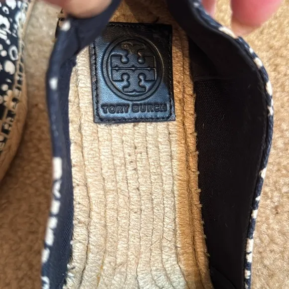 TORY BURCH - LIKE NEW Floral Espadrilles - Size 7