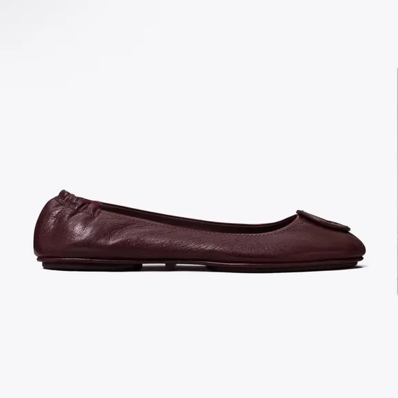 TORY BURCH Minnie Travel Ballet Flats - Leather Logo W/dust bag. Used once.
