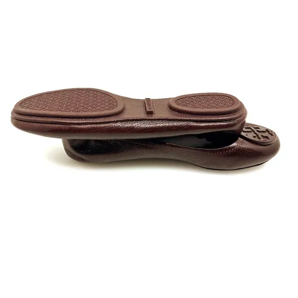 TORY BURCH Minnie Travel Ballet Flats - Leather Logo W/dust bag. Used once.