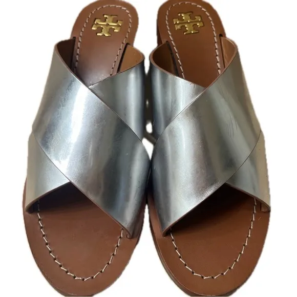 Tory Burch Montrose Stacked Block Heel in Silver, Size 6.5M